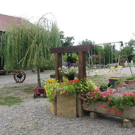 Apartament Les Jardins De Lo're'an *