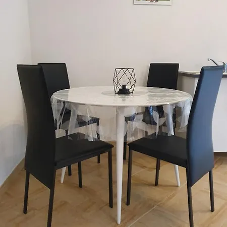 Les Jardins De Lo're'an Apartment