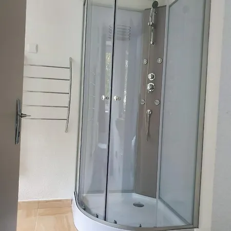 Les Jardins De Lo're'an Apartament *