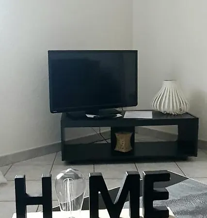 Apartament Les Jardins De Lo're'an *